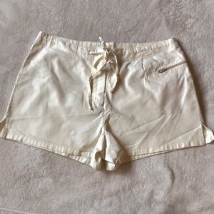 Express Blues shorts